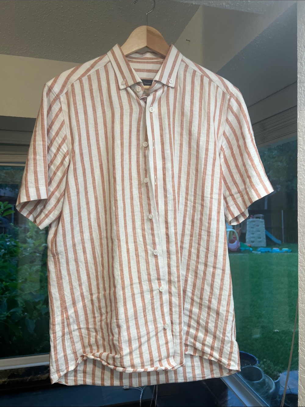 Men's Short-Sleeve Button-Down Shirt in Cream and Tan Stripes